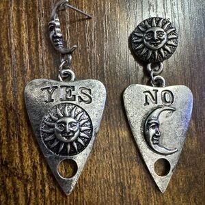 Silver Tone Sun Moon Yes No Planchette Ouija Earrings
